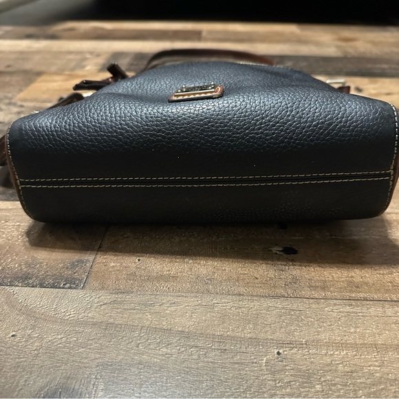 Dooney & Bourke Pebble Grain North South Triple Zip - Picture 5 of 14